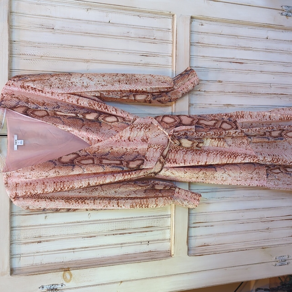 bar lll, reptile/snake print Maxi wrap dress. Sz Lg